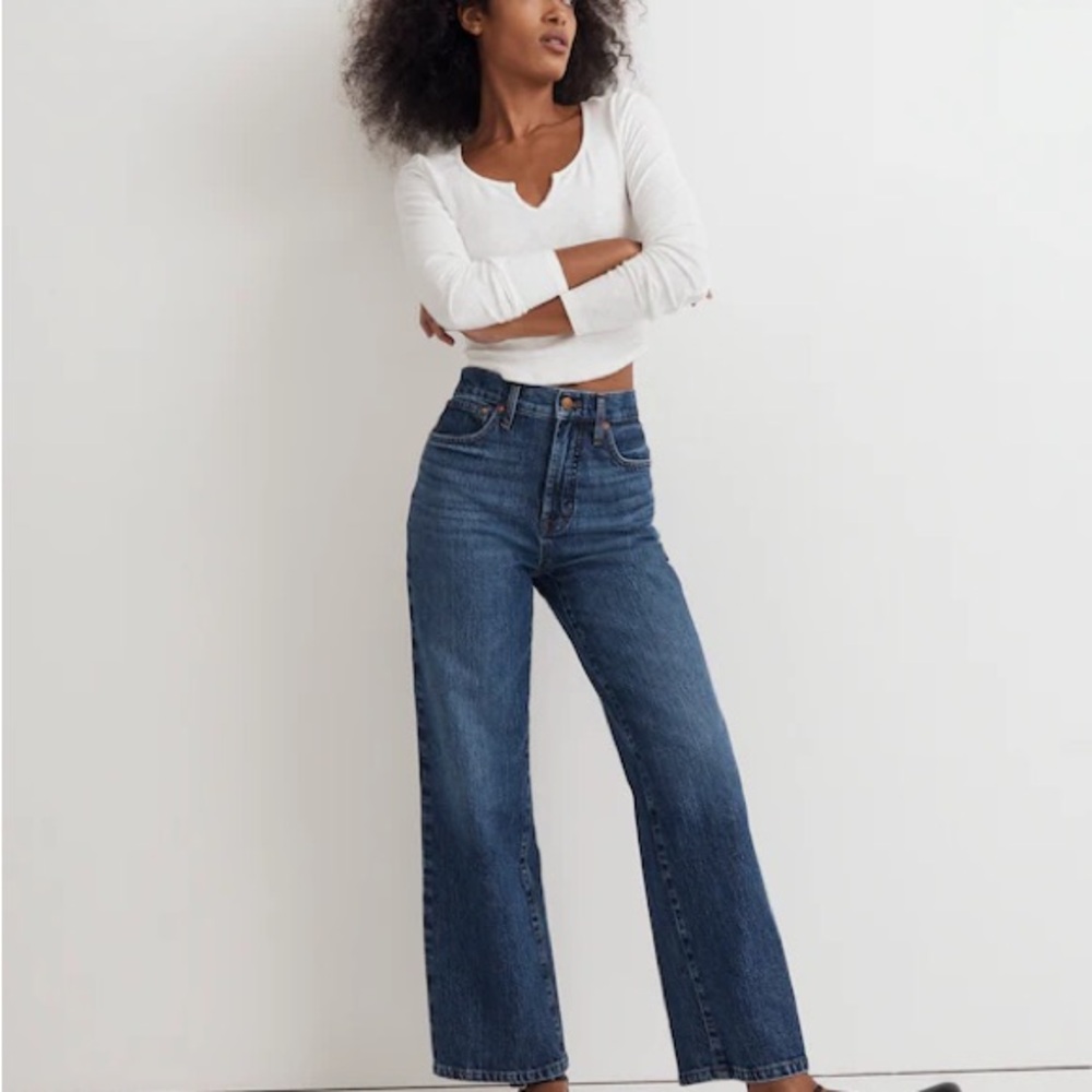 The Perfect Vintage Wide-Leg Jean (Hilson Wash) - NWOT